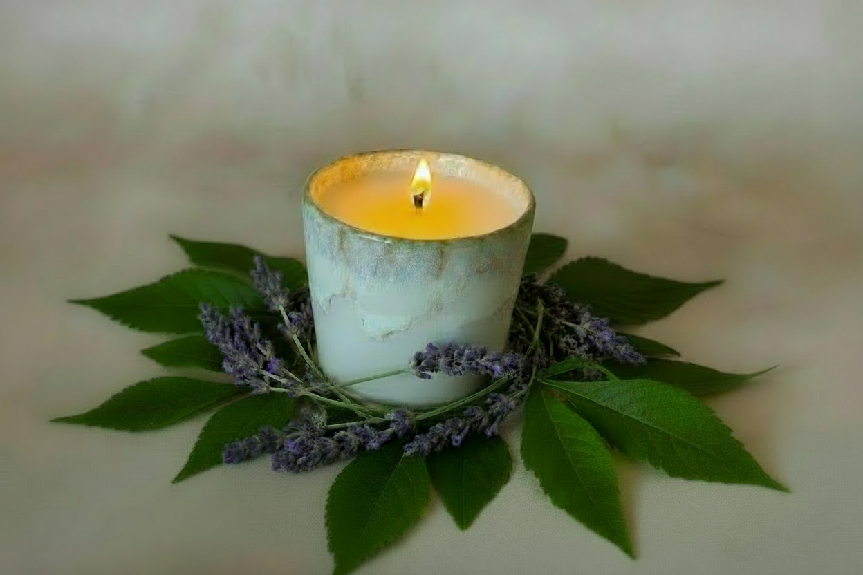 Soy Happy Candle